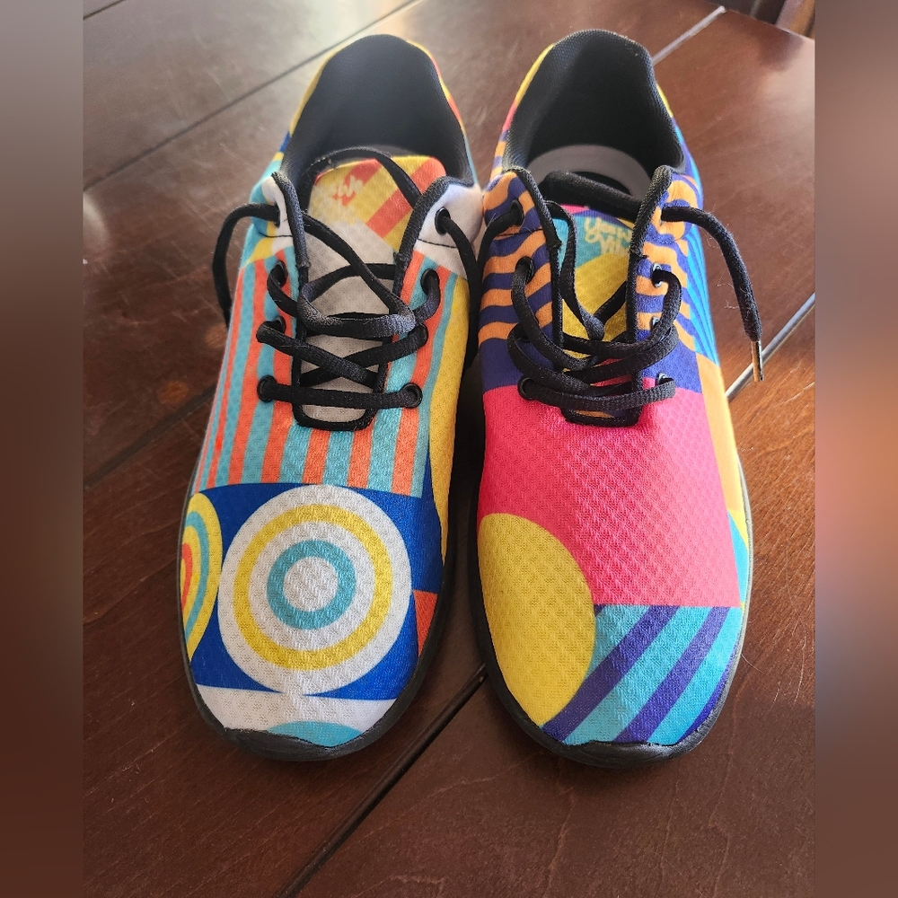Yes We Vibe Shoes- 8.5 M OR 10 W